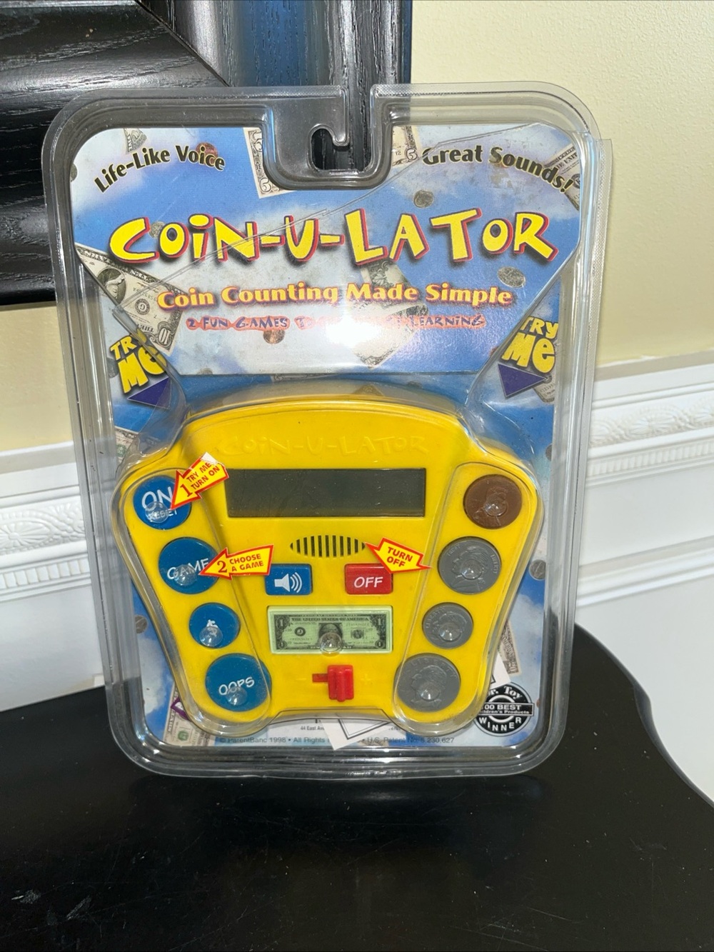 Vintage 1998 NIOP Coin-u-lator coin counting calculator learning game.